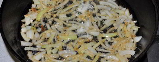 Шаг 2: печени куриной в сметане