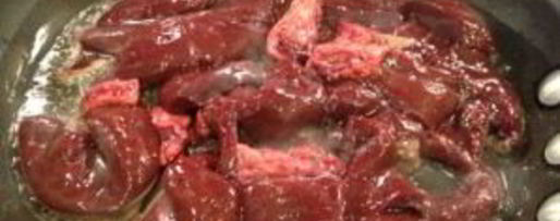 Шаг 4: печени с грибами