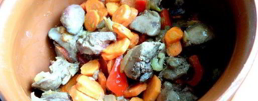 Шаг 18: печени в горшочке в сметанно-томатном соусе с овощами