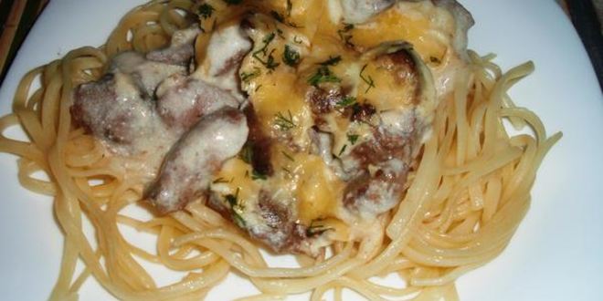 Рецепт печени в сметанном соусе