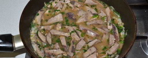 Шаг 5: свиной печени в соусе