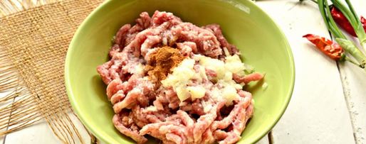 Шаг 1: мясных пельменей к праздничному столу