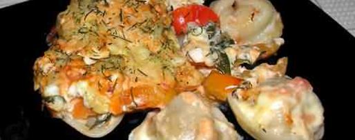 Шаг 28: новогодних пельмешков