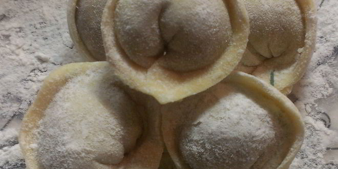 Рецепт пельменей из говядины и свинины с зеленью