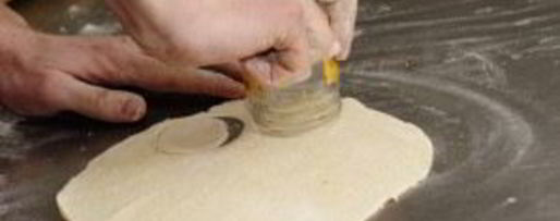 Шаг 6: пельменей с лососем