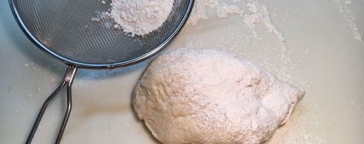 Шаг 2: пельменей с рыбой и белыми грибами