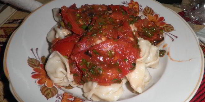 Рецепт пельменей с томатным соусом