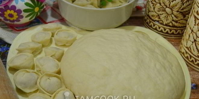 Рецепт теста для пельменей с полбяной мукой на воде