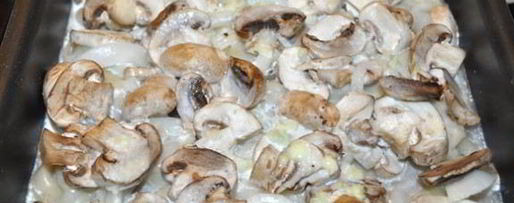 Шаг 5: запеченных пельменей с грибами и соусом