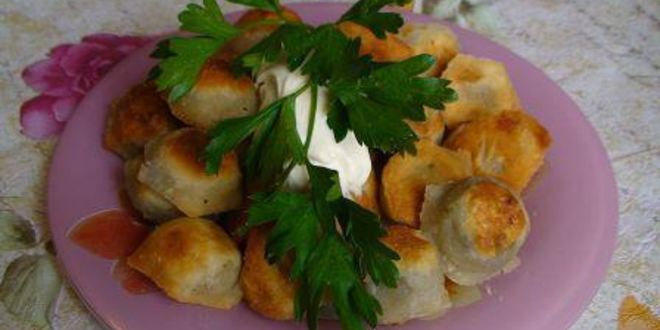 Рецепт жареных пельменей с грибами из заварного теста