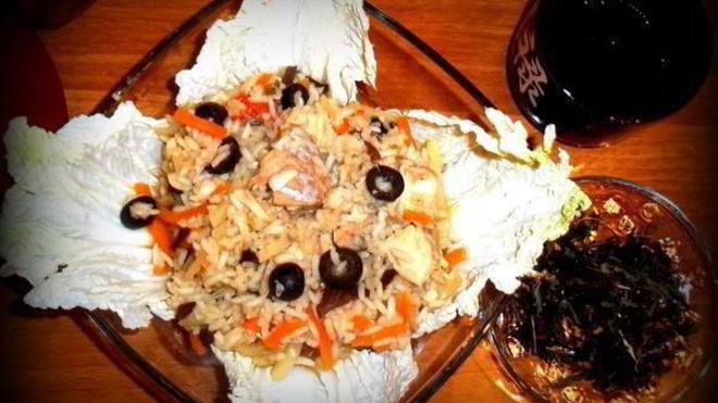 Рецепт Паэльи — быстрого риса с консервированным тунцом