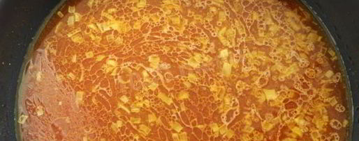 Шаг 2: паэльи с помидорами луком креветками