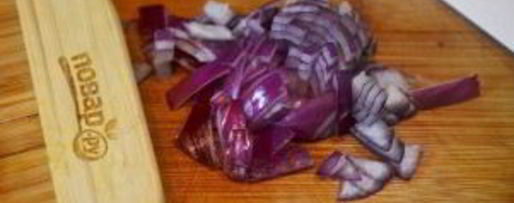 Шаг 2: паэльи с цыпленком и чорризо