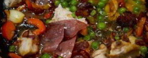 Шаг 5: паэльи с цыпленком и чорризо