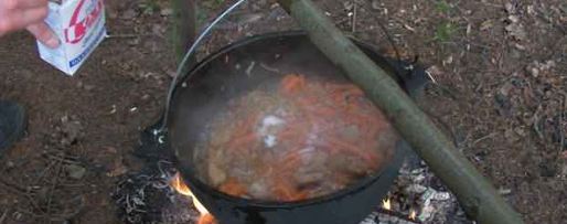 Шаг 22: плова на костре