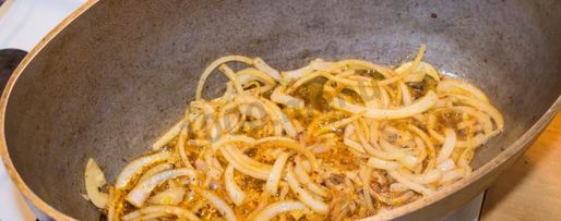 Шаг 7: плова с курагой и изюмом