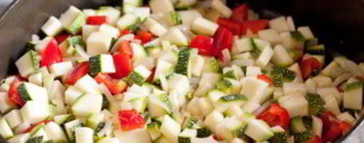 Шаг 5: курицы в овощном рагу