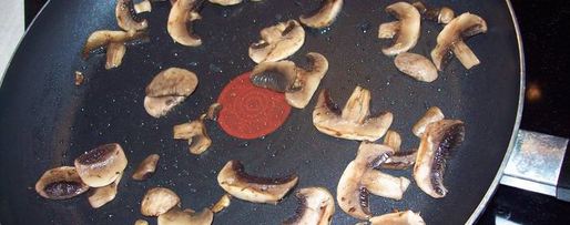 Шаг 2: овощного рагу с грибами в горшочке