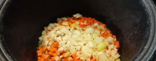 Шаг 2: овощного рагу с кабачками в мультиварке