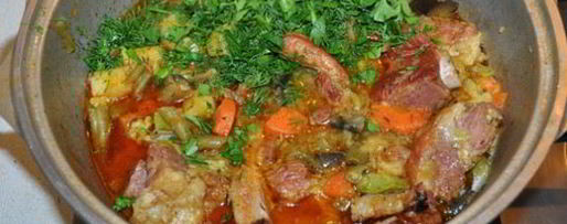 Шаг 2: овощного рагу с копчеными ребрышками