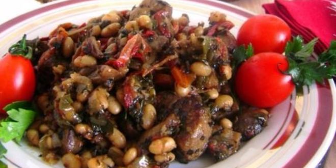 Рецепт рагу из белой фасоли со свининой и грибами в мультиварке