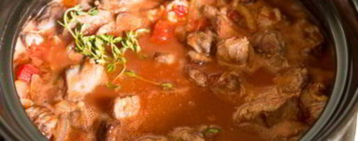 Шаг 10: рагу из говядины в томате с острыми колбасками