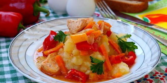 Рецепт рагу из индейки с овощами в казане