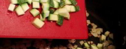 Шаг 4: рагу из тыквы и кабачков