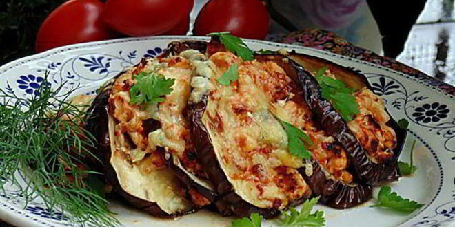 Рецепт веера из баклажана с куриным рагу