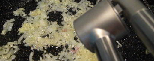 Шаг 3: веера из баклажана с куриным рагу