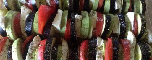 Шаг 2: рататуя с адыгейским сыром