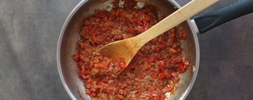 Шаг 1: рататуя с картошкой