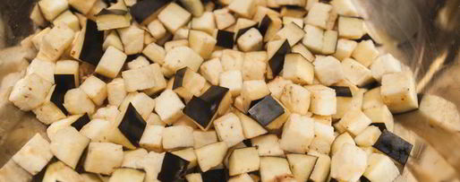 Шаг 1: яркого рататуя с семгой