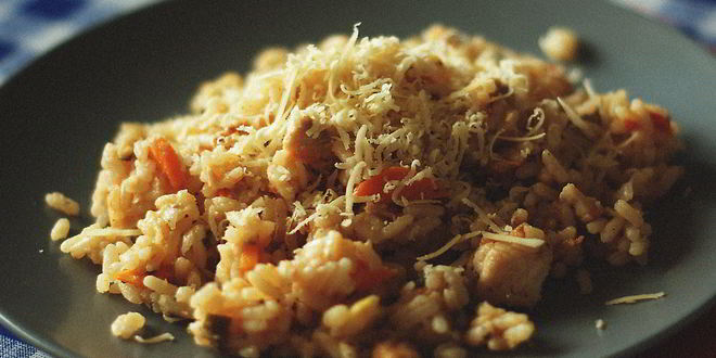 Рецепт ризотто с курицей, овощами и пармезаном