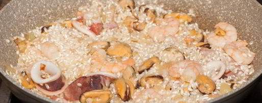 Шаг 8: ризотто с морепродуктами в томатном соусе