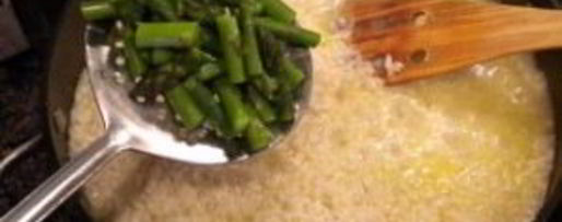 Шаг 5: ризотто с помидорами и спаржей