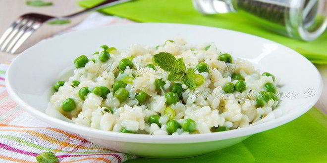 Рецепт ризотто с зеленым горошком, сыром джюгас и мятой