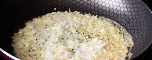 Шаг 1: ризотто с зеленым горошком, сыром джюгас и мятой