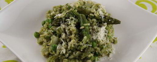 Шаг 9: запеченного ризотто со спаржей, зеленым горошком и шпинатом