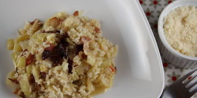 Рецепт запеченного в духовке ризотто с луком-пореем и панчеттой