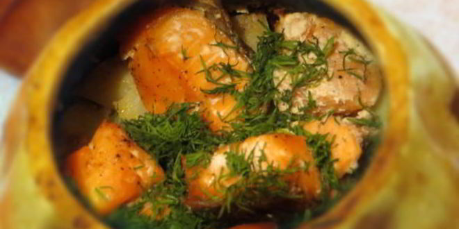 Рецепт форели с картошкой и грибами в горшочках