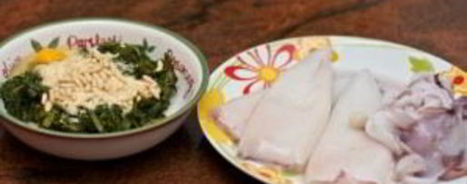 Шаг 1: кальмаров, фаршированных шпинатом