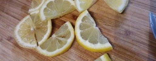 Шаг 1: креветок с чесноком, лимоном и петрушкой