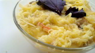 Рецепт Креветок в белом соусе с сердечками