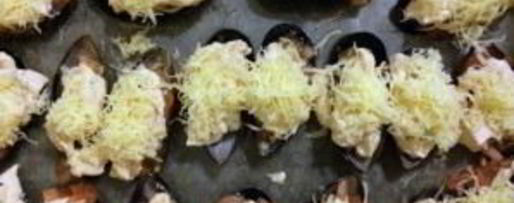 Шаг 7: мидий в раковинах в духовке