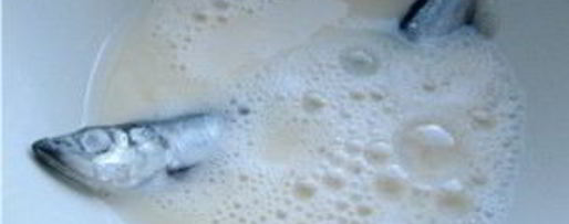 Шаг 1: мойвы на сковороде