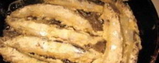 Шаг 2: мойвы на сковороде