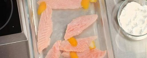 Шаг 2: ошпаренной семги с нежным пюре из сельдерея с добавлением мяты