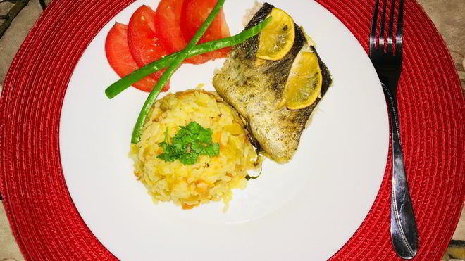Рецепт Радужной форели в духовке с рисом на гарнир
