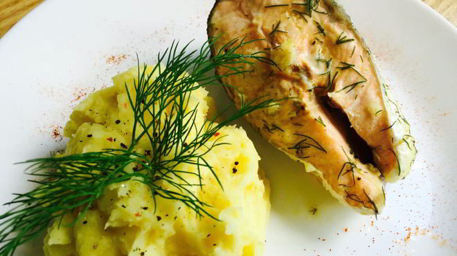 Рецепт Рыбы под соусом в мультиварке